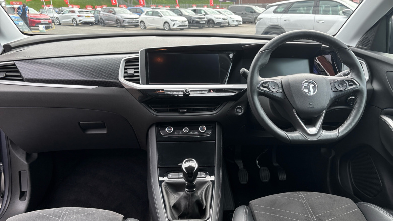 Vauxhall Grandland 1.2 Turbo Ultimate 5dr Petrol Hatchback